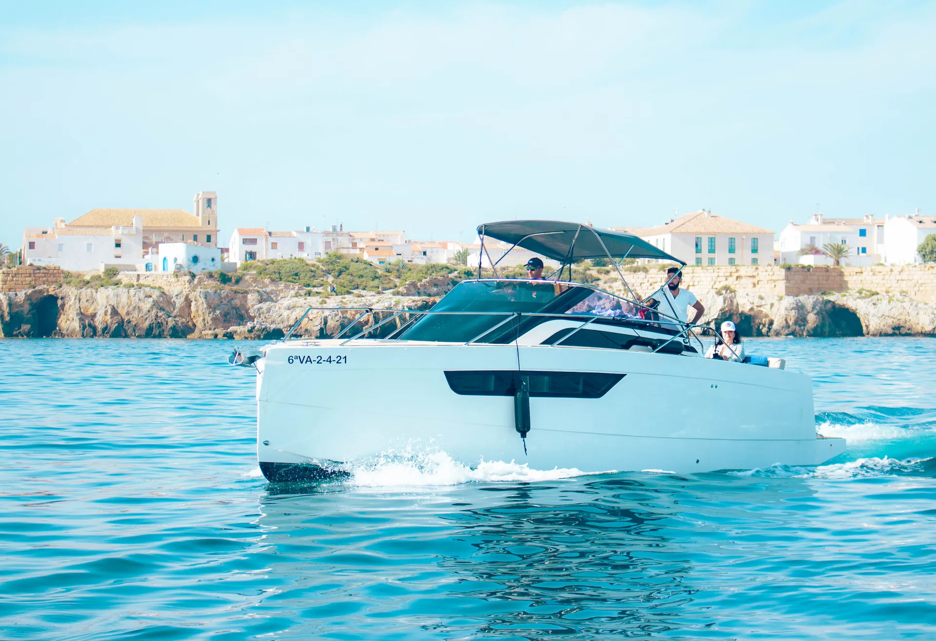 Aprendiendo a navegar en Alicante